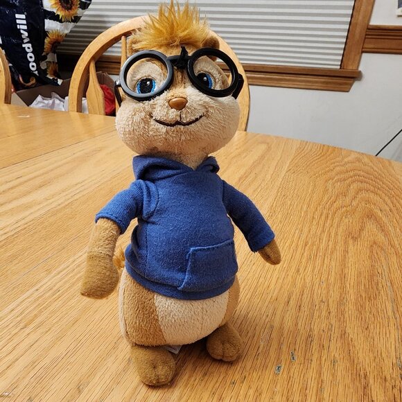 TY Simon Chipmunk Stuffed Animal Toy - Picture 1 of 13